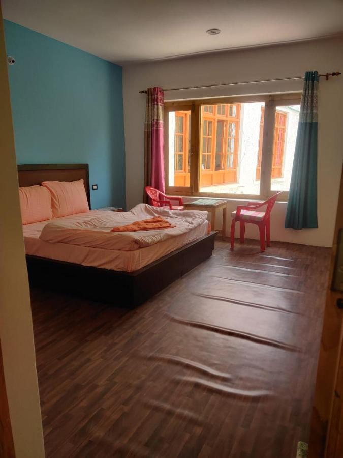 לה Tsetan Guest House מראה חיצוני תמונה