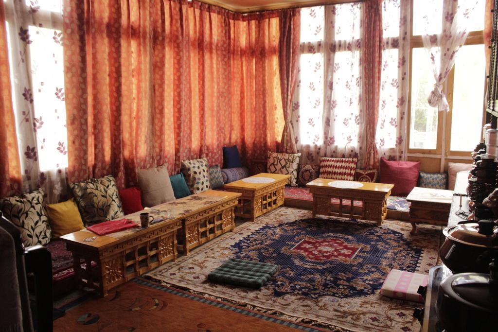 לה Tsetan Guest House מראה חיצוני תמונה
