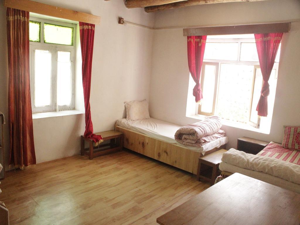 לה Tsetan Guest House מראה חיצוני תמונה